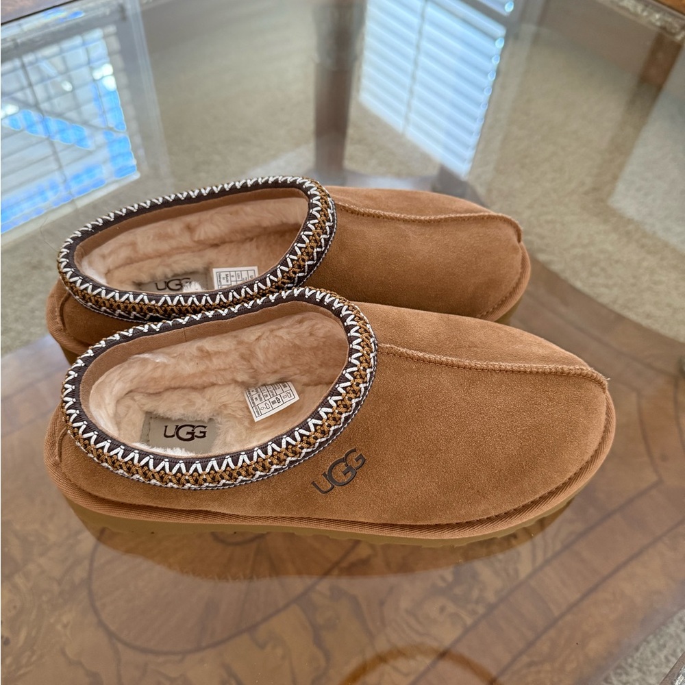 UGG Women's Tasman Slippers Chestnut Suede with Plush Lining 8 US 🤎